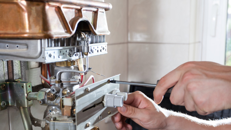 Call Alco Air at (903) 417-0260 for professional water heater repair, installation and maintenance services today.