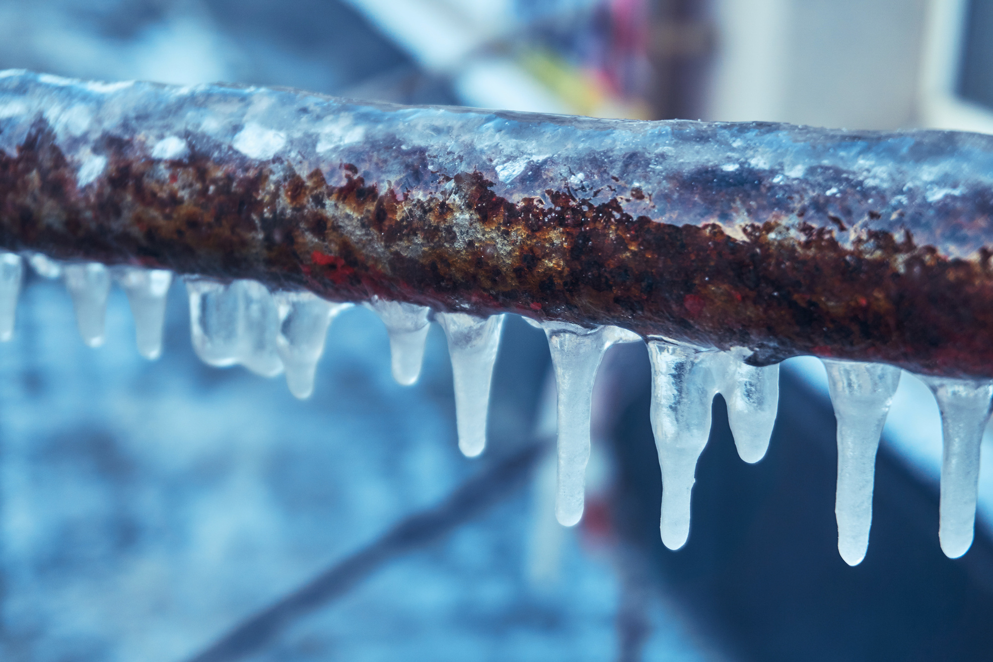 what to do if your pipes freeze
